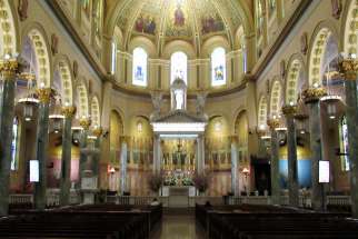 New York police are looking for a man that threatened to kill a nun at Brooklyn&#039;s Co-Cathedral of St. Joseph June 5. 