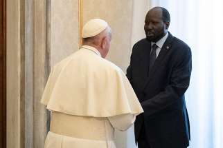 Pope Francis greets South Sudanese President Salva Kiir during a private audience at the Vatican March 16, 2019. 