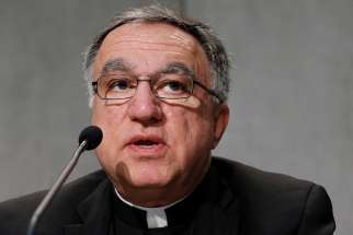 Basilian Father Thomas Rosica, English-language assistant to the Vatican press office, CEO of Canada&#039;s Salt and Light Media Foundation and contributor to The Catholic Register, speaks at a press briefing after the morning session of the Syond of Bishops on the family at the Vatican Oct. 12, 2015.