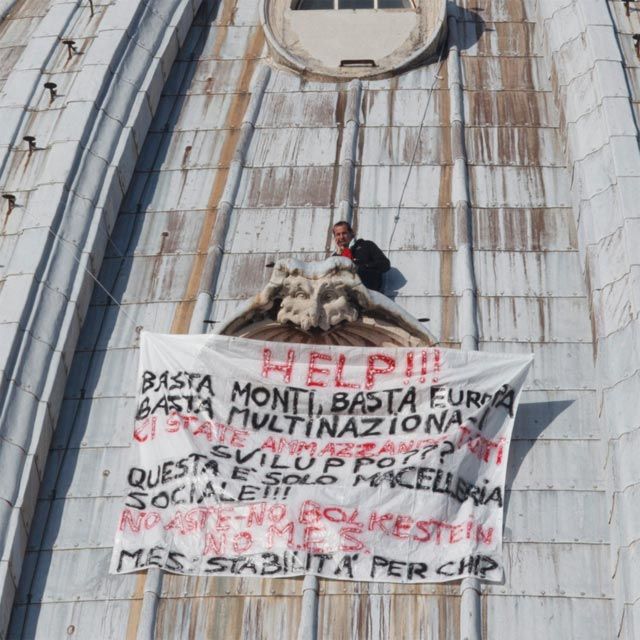 Marcello Di Finizio, who scaled the railing of the cupola October 2nd, was protesting the economic policies of Italy and Europe.