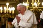 Pope to migrants: Do not be robbed of hope, joy of living