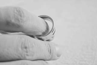 The defender of the bond aims to ensure that the process of declaring nullity is conducted fairly, and upholds the marriage’s presumed validity.