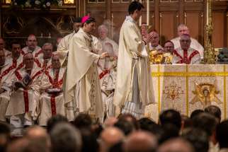Archbishop Francis Leo incenses the altar at the Mass of Installation in the Archdiocese of Toronto, March 25, 2023.