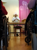 Fr. John Donlin, the resident priest at the Cardinal Ambrozic Houses of Providence, celebrates Mass in the building’s chapel. Providence Healthcare provides both long-term care for residents and home and community care for outpatients living at home.