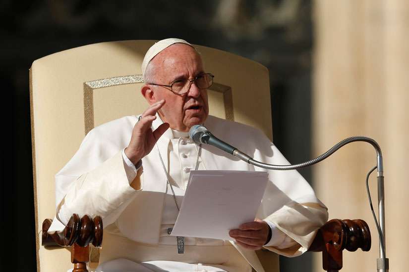 Leaked documents won&#039;t stop financial reforms, Pope says