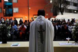 A priest in Mexico City celebrates Mass Jan. 11, 2018. The Mexican bishops&#039; conference presented an action plan March 5 for preventing minors from sexual abuse by clergy and pastoral agents; it also addressed the cases of abuse that have occurred.