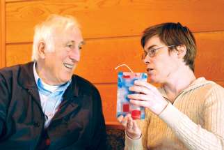 L’Arche founder Jean Vanier will be donating the prize money from his Templeton Prize win back to his charities. The Canadian will formally receive the honour May 18 in London. 