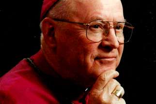 Bishop John Sherlock, former head of London diocese, dies at 93