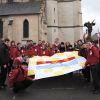 Using Barrie’s flag as the centrepiece, students from the Ontario city’s St. Joseph’s High School filled each surrounding square with their research on Vimy Ridge and then carried the banner during the silent march to the Vimy Ridge Monument in France  on April 9.