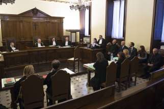The opening proceedings for the &#039;VatiLeaks&#039; case are seen in a Vatican courtroom Nov. 24, 2015.
