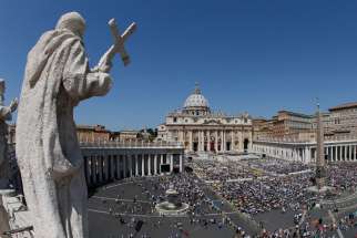 Vatican orders five to stand trial in &#039;VatiLeaks&#039; case