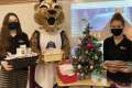 Marymount students share Christmas wishes with troops