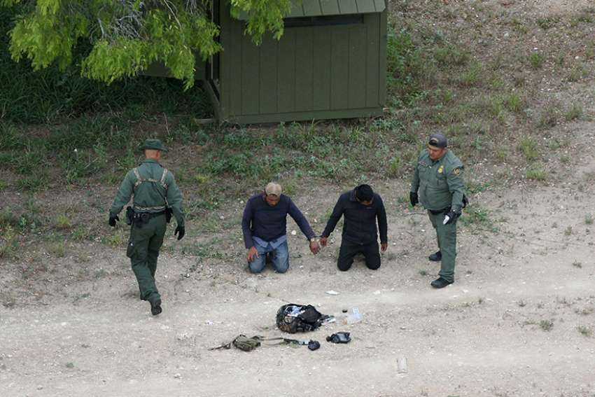  Border Patrol agents apprehend people who illegally crossed the border from Mexico into the U.S. in the Rio Grande Valley sector, near Falfurrias, Texas. U.S. President Donald Trump officially signed a memorandum April 4 to deploy the National Guard to the southwest border.